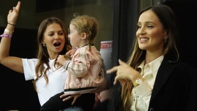 Anna Lewandowska, Marina i Zosia Ślotała kibicują Polsce na Stadionie Narodowym (ZDJĘCIA)