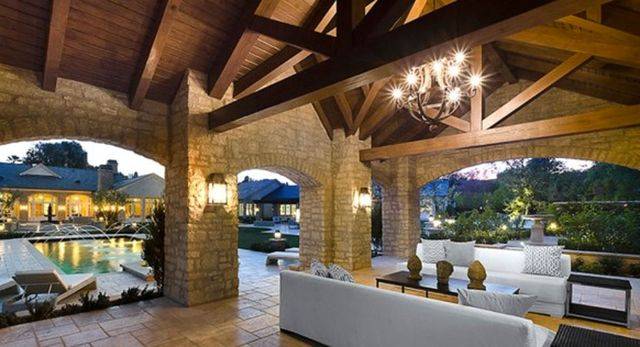 Kim i Kanye West kupili rezydencję za 20 milionów dolarów