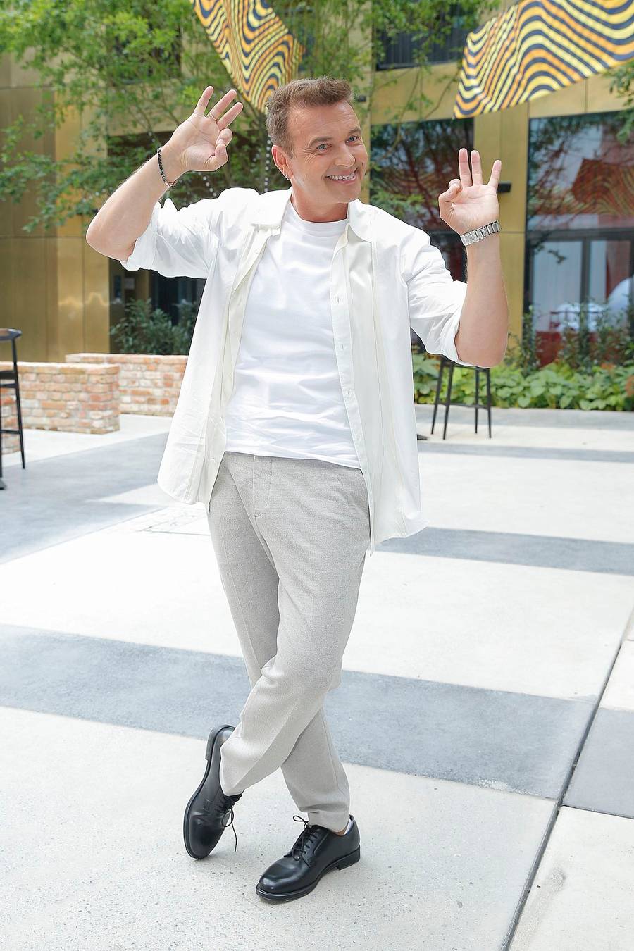 Uczestnicy “Tańca z Gwiazdami” na ramówce Polsatu. Co za kreacje! (ZDJĘCIA)