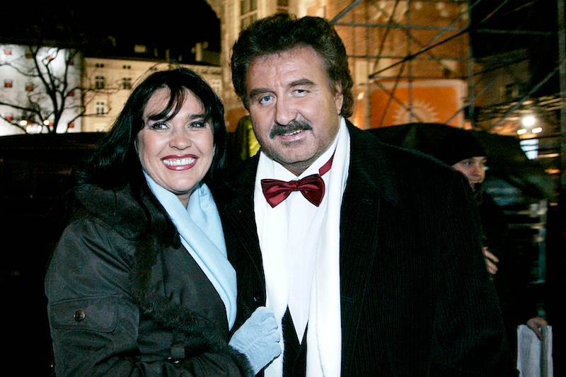 Kobiety życia Krzysztofa Krawczyka. Miłości, zdrady i cztery śluby z Ewą Krawczyk