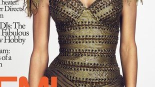 Demi Moore w skórzanej sukience od Balmain (FOTO)