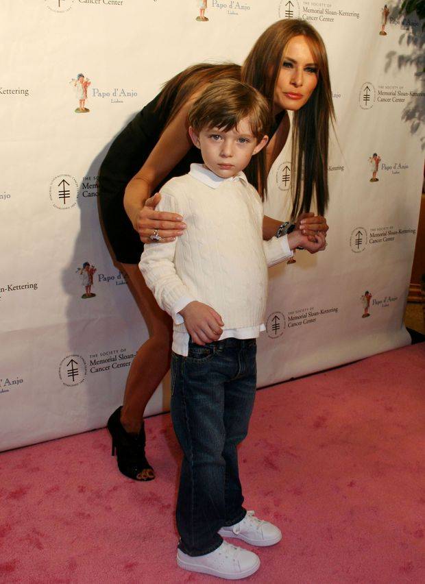 Dlaczego Barron Trump zachowuje się tak dziwnie? Chłopczyk jest ciężko chory?
