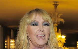 Maryla Rodowicz – różowy ptyś z sercem (FOTO)