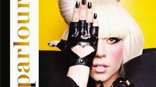 Gaga zwalnia pracowników, zabrania tancerzom seksu