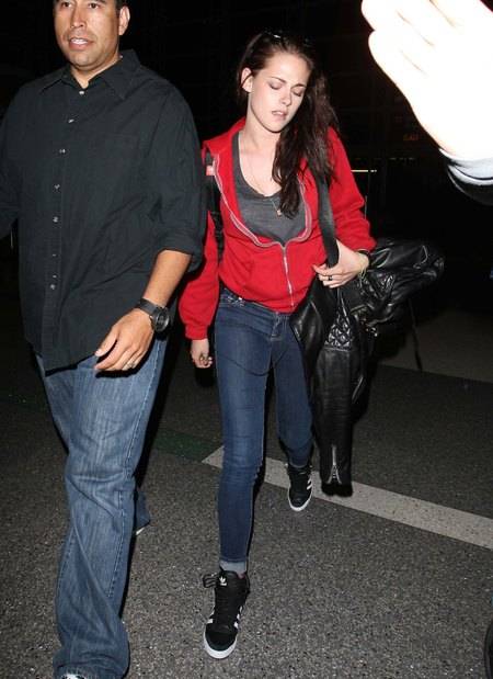 Kristen Stewart na lotnisku w Los Angeles