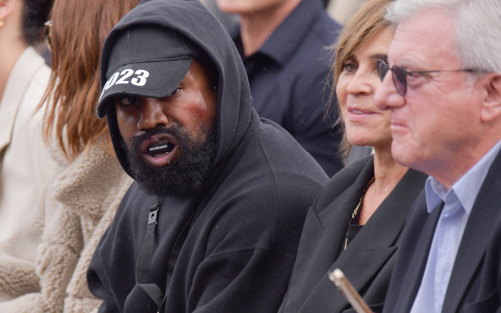 OMG! Kanye West ożenił się z tą tajemniczą kobietą (ZDJĘCIA)