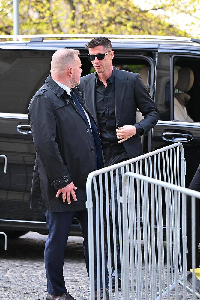 Robert Lewandowski na pogrzebie Jacka Magiery