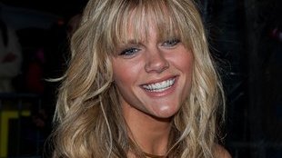 Czy to suknia odpowiednia na premierę? (FOTO)