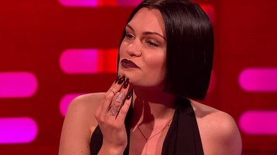 Jessie J śpiewa Bang Bang z zamkniętymi ustami (VIDEO)