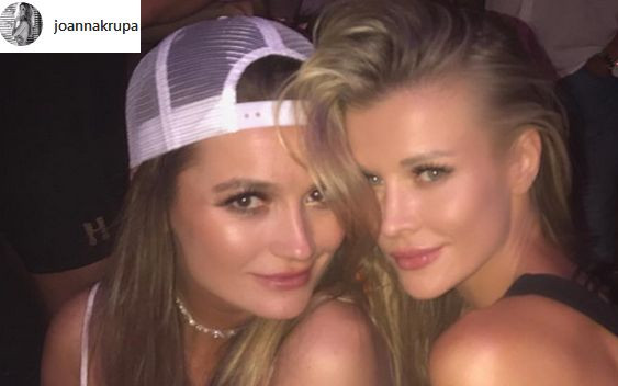 Joanna Krupa zostanie druhną siostry. Nie jest jednak do końca zadowolona…..