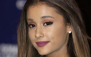 Justin Bieber obmacywał Arianę Grande podczas koncertu