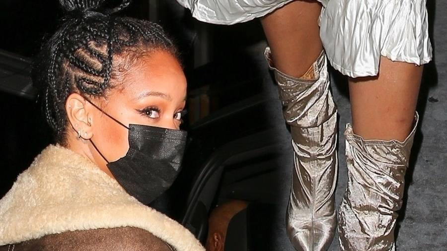 Rihanna w drodze do restauracji gwiazd. Znowu zaskoczyła lookiem