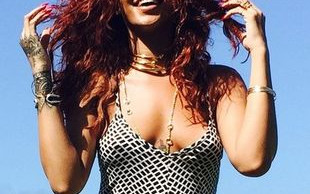 Jak wygląda Rihanna w roli druhny?