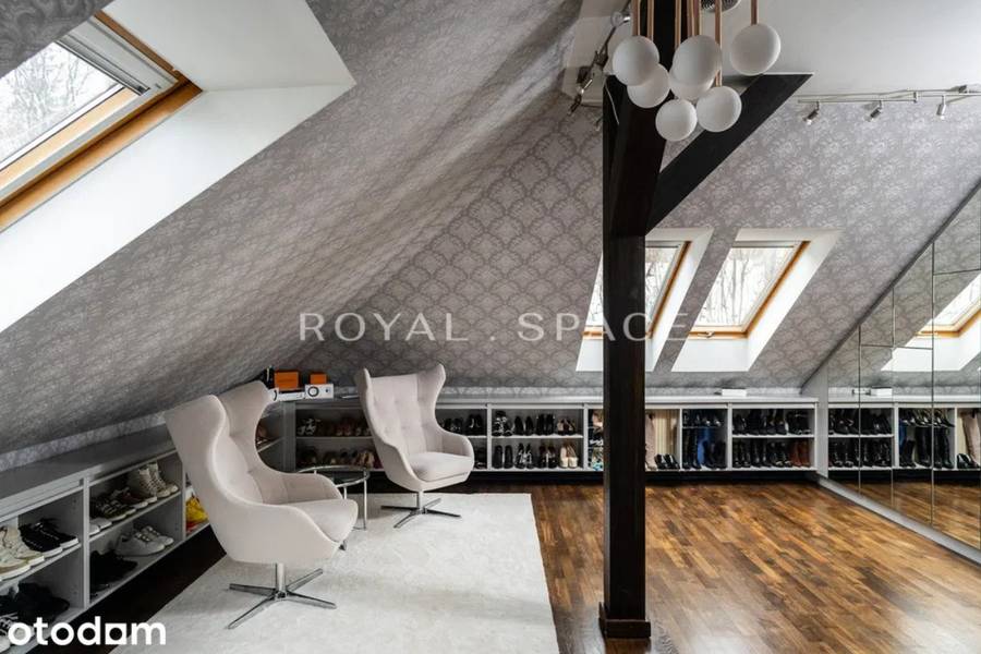 Dom Sylwii Peretti wystawiony na sprzedaż