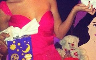 Pociągająca (nosem) Selena Gomez (FOTO)