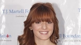 Bella Thorne w końcu wygląda na swój wiek (FOTO)