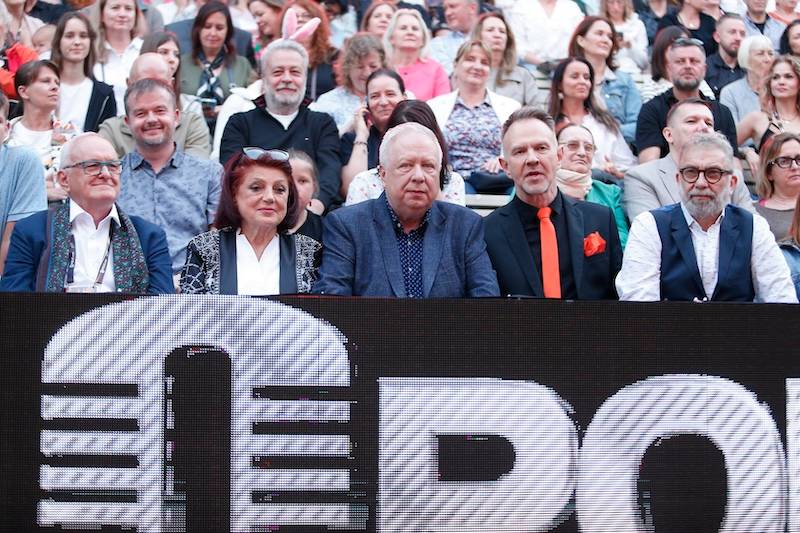 62. KFPP w Opolu. Doda powróciła do stylu sprzed lat, Bovska odsłoniła brzuch, Patrycja Markowska…