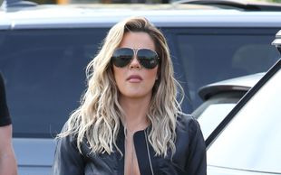 Ekspedientka w sklepie z jeansami PONIŻYŁA Khloe Kardashian