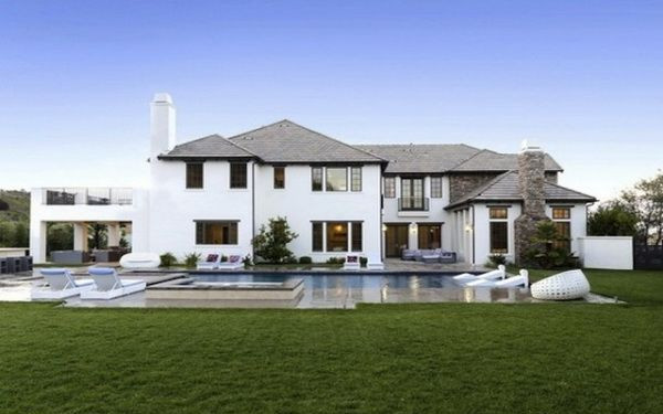 Katie Holmes kupiła dom w Los Angeles