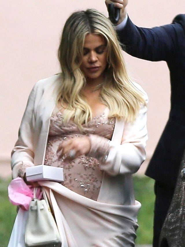 Atak KLONÓW na baby shower Khloe Kardashian