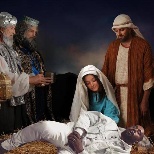 Kanye West usnął w galerii handlowej – memy