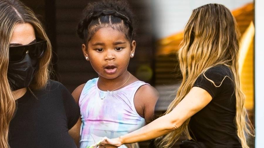 Khloe Kardashian zabrała True na zajęcia gimnastyczne. Uwagę zwracają dłonie celebrytki - nie ze względu na brak pierścionka (ZDJĘCIA)