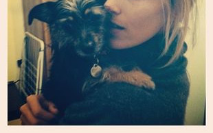 Anja Rubik pokazuje szramę na piersi (FOTO)