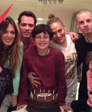 130-jennifer-lopez-R1