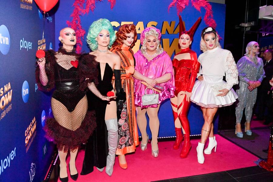 Michał Szpak BEZ SPODNI promuje nowe show o Drag Queen! (ZDJĘCIA)