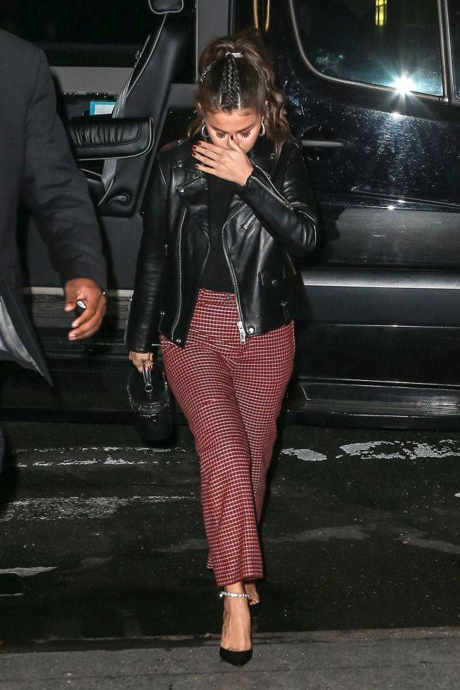 Selena Gomez bardzo przytyła i jest w ZŁEJ formie (ZDJĘCIA)