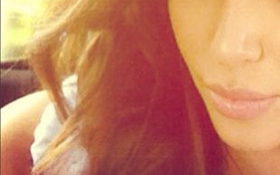 Kim Kardashian z igłami w twarzy!