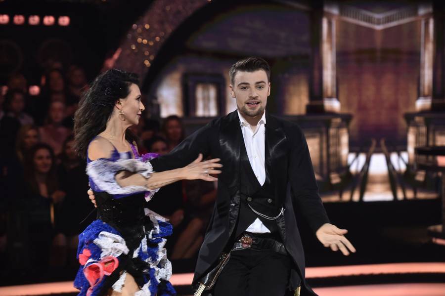 PÓŁFINAŁ 10. edycji Tańca z gwiazdami – zdjęcia z odcinka (Kurdej-Szatan, Kordas i Kubicka)