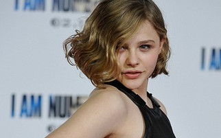 Dojrzałe pozy Chloe Moretz (FOTO)