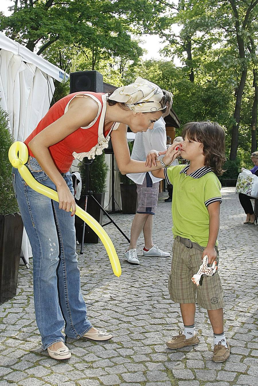 Edyta Górniak z synem Alanem w 2009 roku