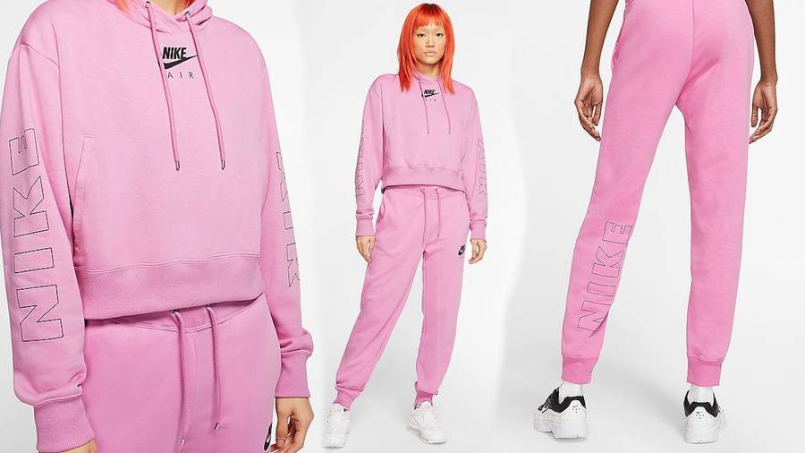 Różowy dres Nike