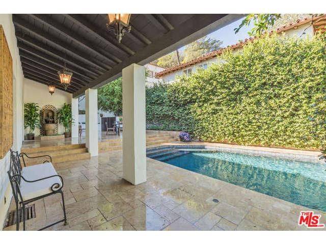 Dom Charliego Hunnama