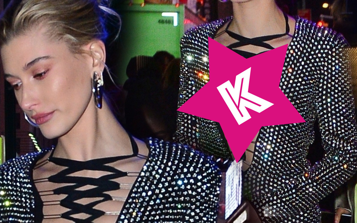 TEN dekolt to totalna WPADKA?! Hailey Bieber zaszalała z wieczorową stylizacją (ZDJĘCIA)