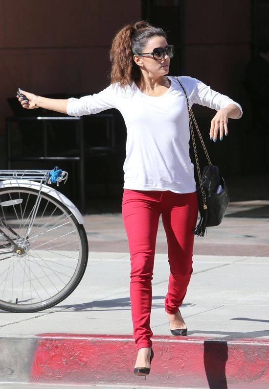 Eva Longoria w drodze do fryzjera