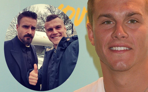 Alan Kwieciński z Warsaw Shore na planie Kobiet mafii Patryka Vegi (Instagram)