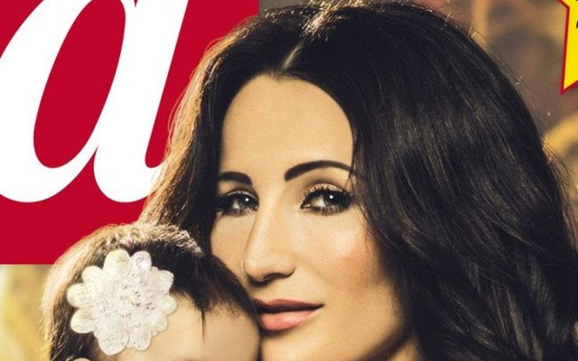 Justyna Steczkowsja i jej córeczka Helenka na okładce Gali