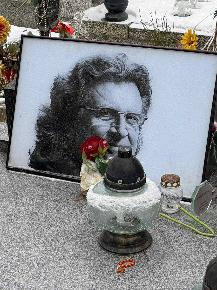 Grób Zbigniewa Wodeckiego, fot. Kozaczek Exclusive