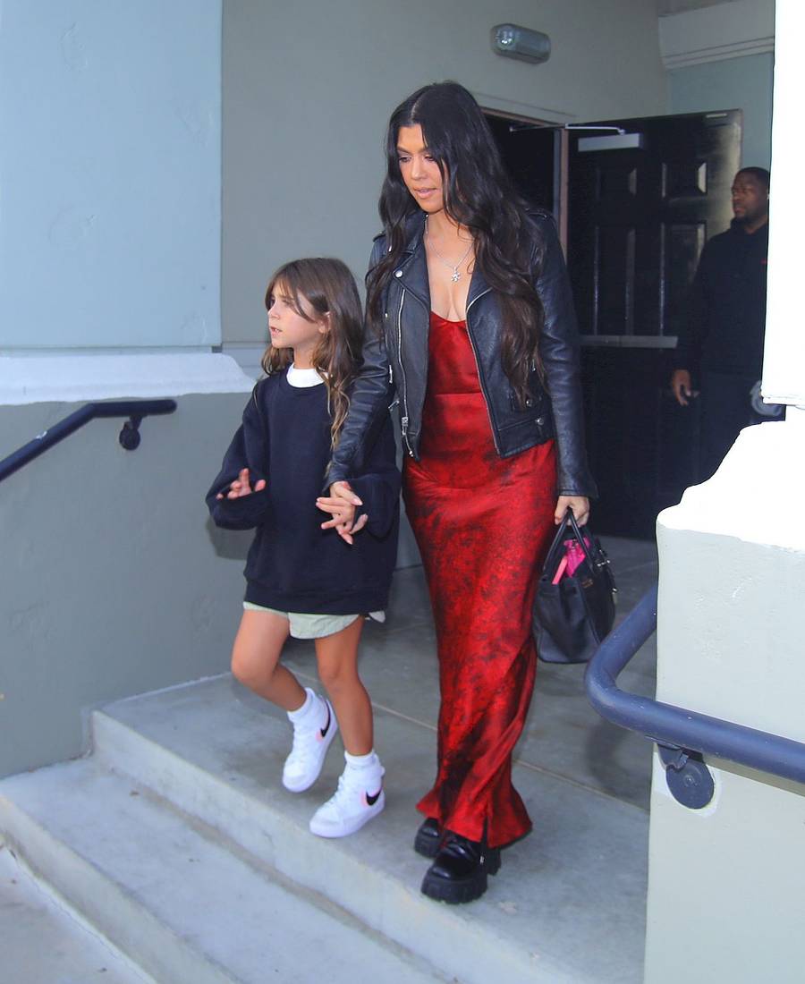 Kim Kardashian: Od taśmy z Ray-J do wojny z Taylor Swift! Największe dramy, które wstrząsnęły Hollywood