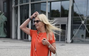 Skończyła 50 lat i ciągle może biegać w mini (FOTO)