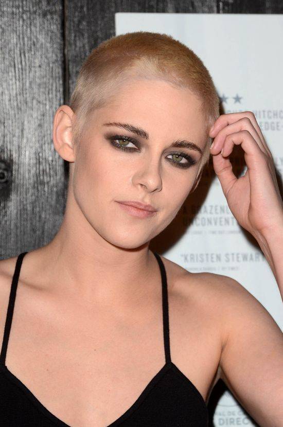 Kristen Stewart zafundowała sobie DRASTYCZNĄ zmianę fryzury