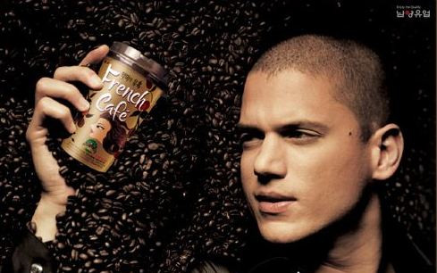 Wentworth Miller i French Cafe