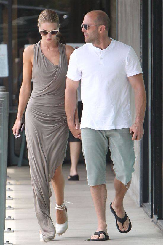 Rosie Huntington-Whiteley i Jason Statham idą na śniadanko