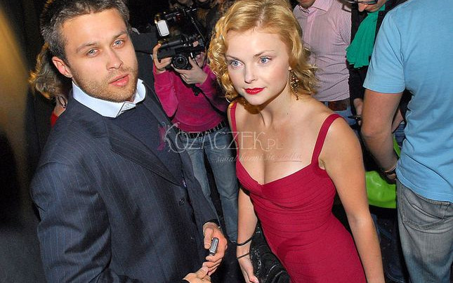 Iza Miko i jej przeszłość