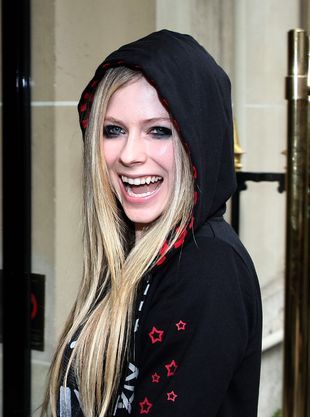 495-avril-lavigne-R1