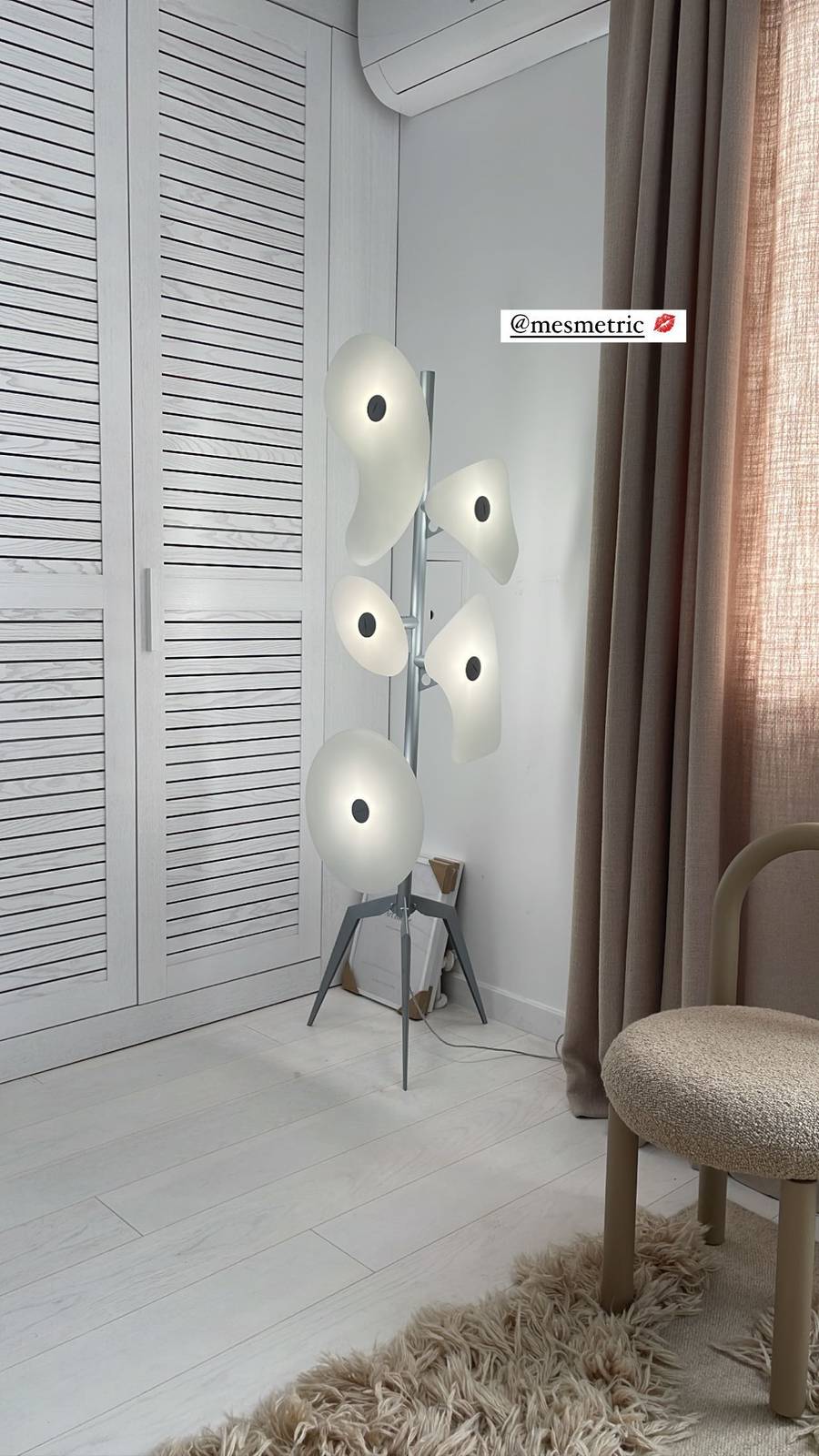 Tak mieszka Maffashion po rozstaniu z Fabijańskim! Wnętrze idealne pod modowe sesje (ZDJĘCIA)