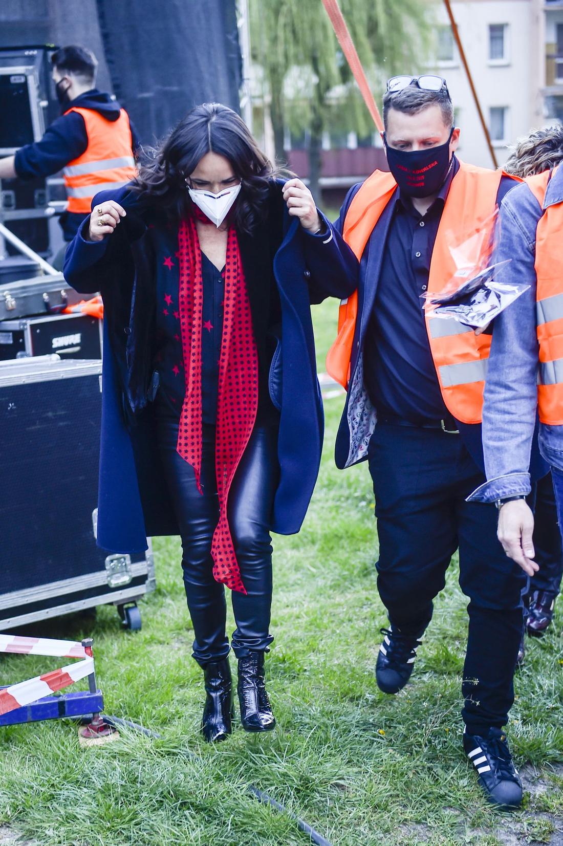 Kasia Kowalska straciła cierpliwość: Odpier**cie się od mojej córki Kasia Kowalska na koncercie w Ciechanowie